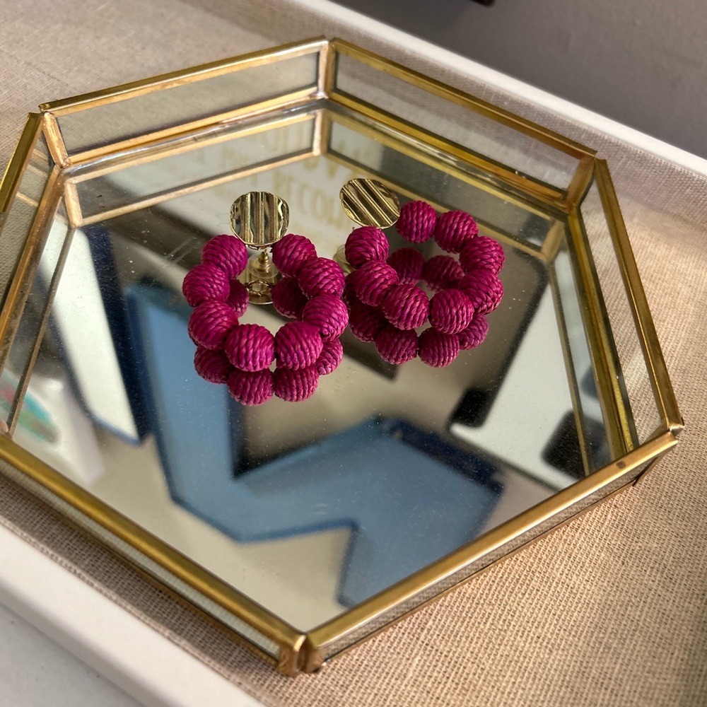 Earrings - Picture 2 of 4